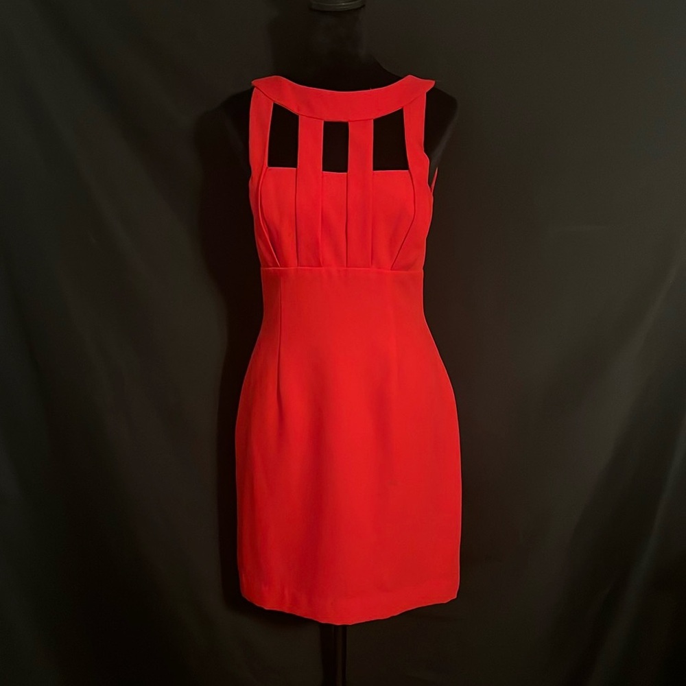 La Tierra Red Cage Dress -Size 4